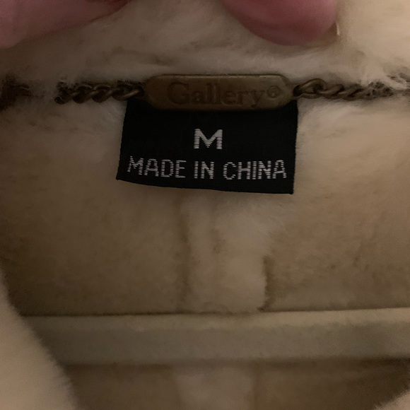 Gallery, 100% Leather Coat, Medium, Suede & Faux Fur Lining, Excellent Condition - Picture 4 of 16